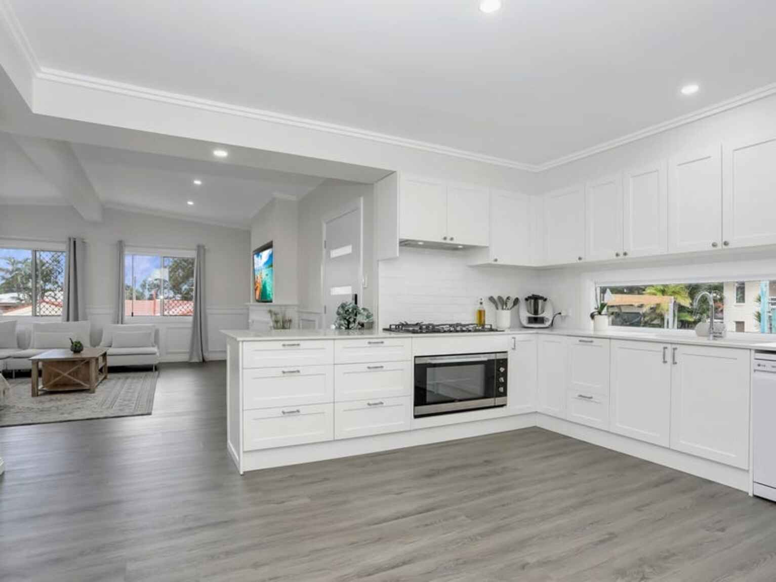 27 Tarooki Street Bellara