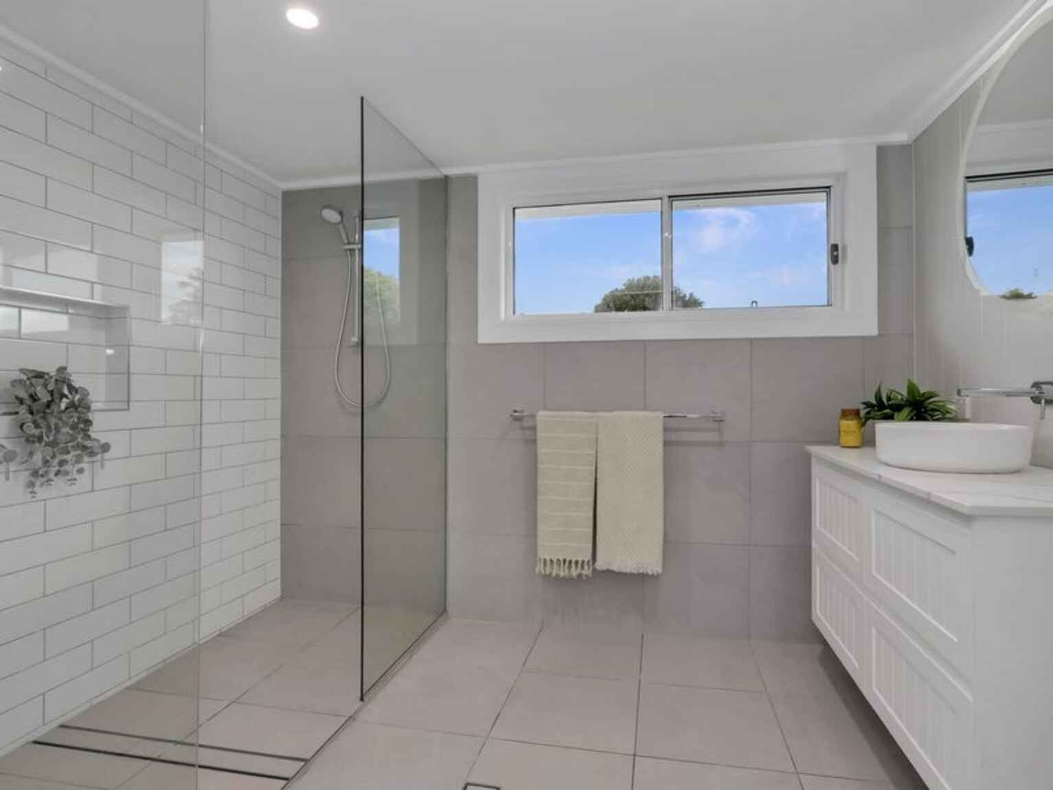 27 Tarooki Street Bellara