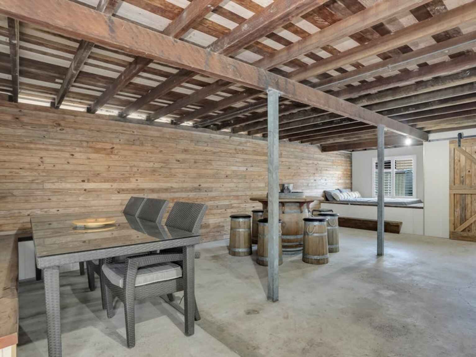 27 Tarooki Street Bellara