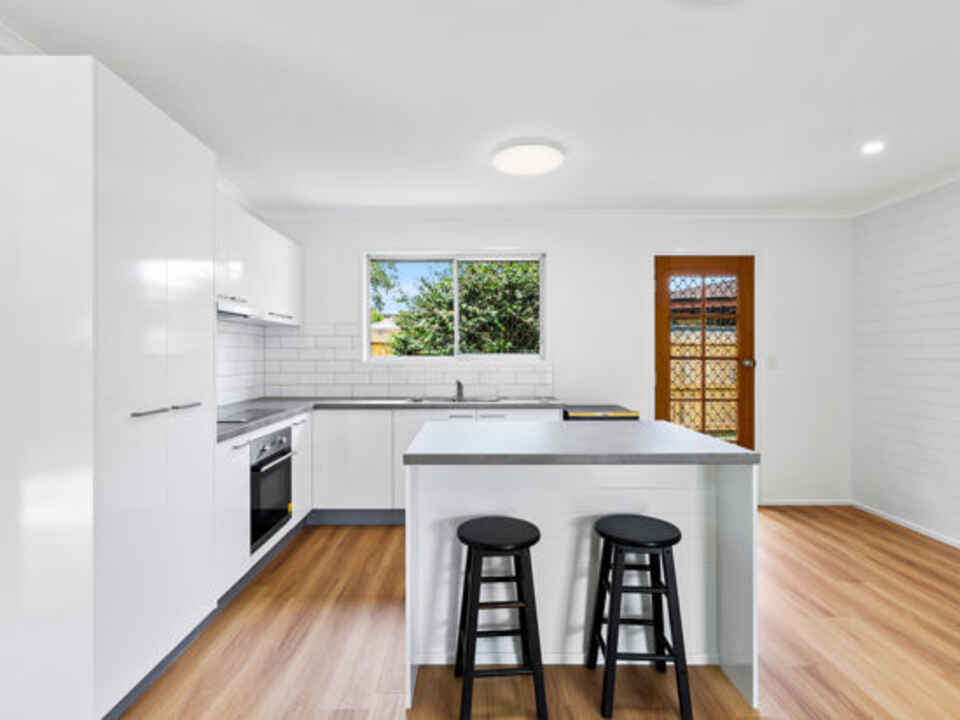 1 Quail Street Bellara