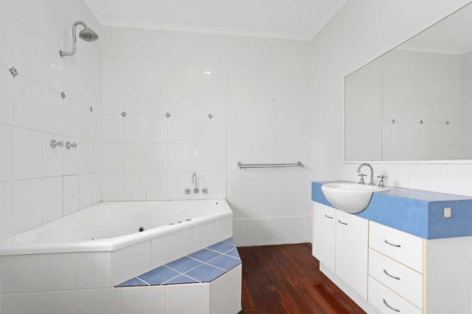 21 Bonham St Bongaree