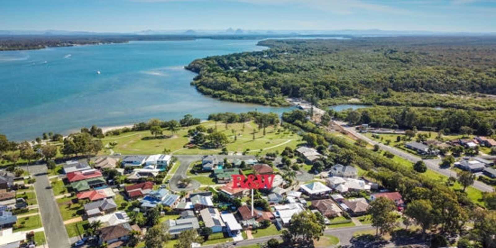 71 Endeavour Drive Banksia Beach
