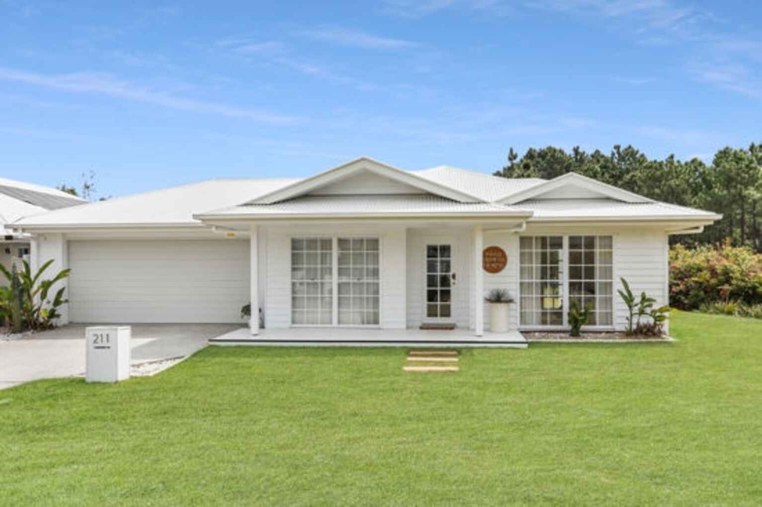 211 Freshwater Drive Banksia Beach 211 Freshwater Drive Banksia Beach