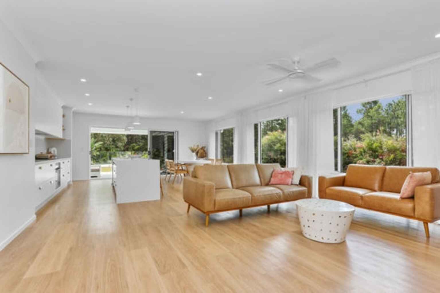 211 Freshwater Drive Banksia Beach 211 Freshwater Drive Banksia Beach