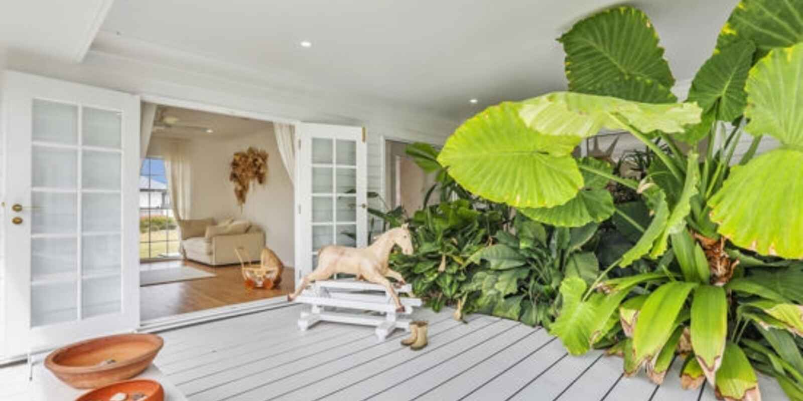 211 Freshwater Drive Banksia Beach 211 Freshwater Drive Banksia Beach