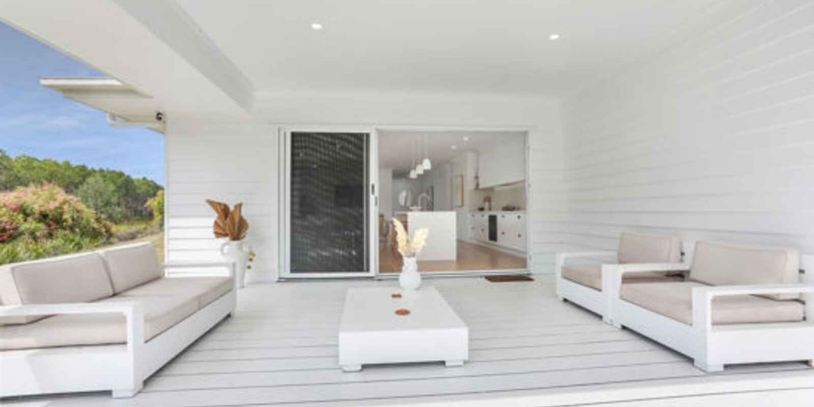 211 Freshwater Drive Banksia Beach 211 Freshwater Drive Banksia Beach