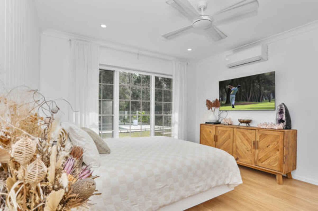 211 Freshwater Drive Banksia Beach 211 Freshwater Drive Banksia Beach