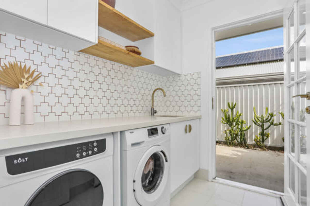 211 Freshwater Drive Banksia Beach 211 Freshwater Drive Banksia Beach