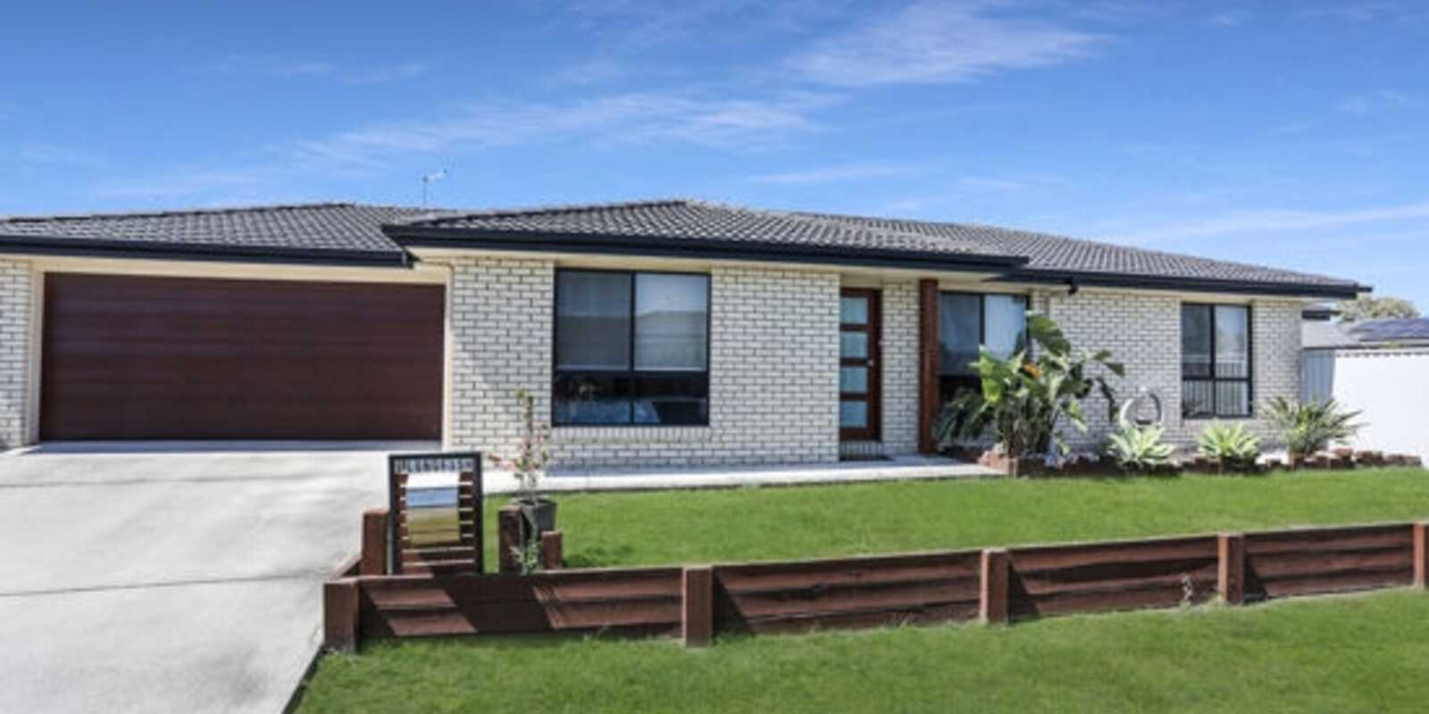 8 Lungfish Circuit Bongaree