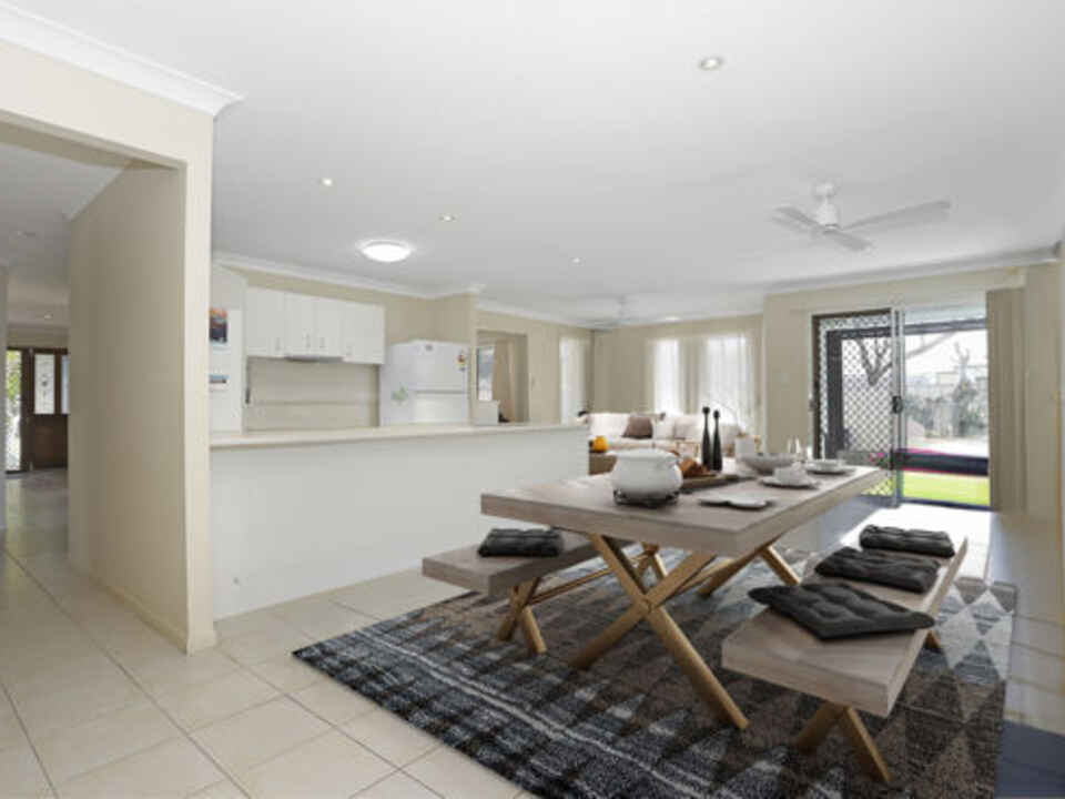 6 Aird Street Sandstone Point