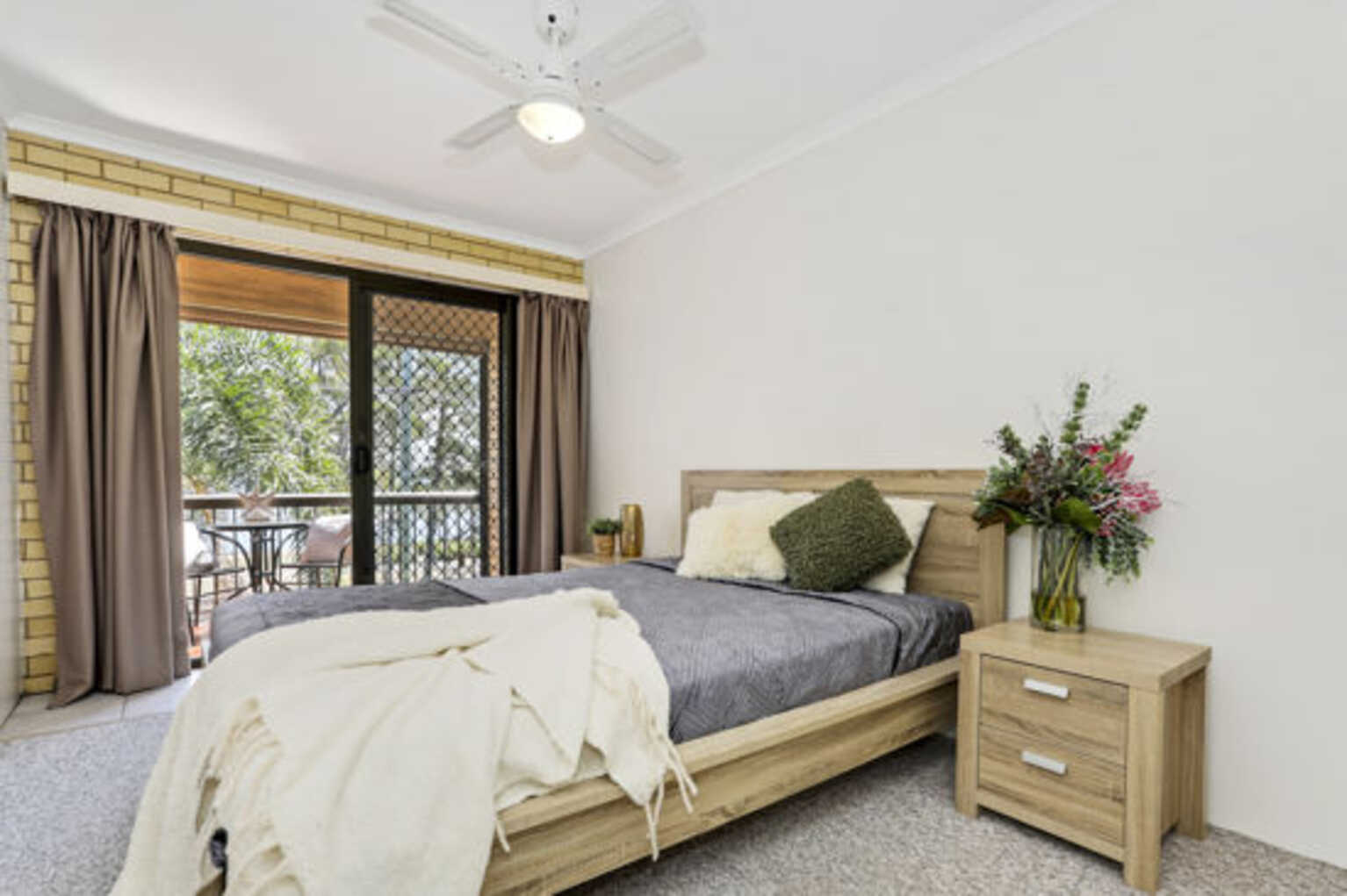 9/101 Welsby Parade Bongaree