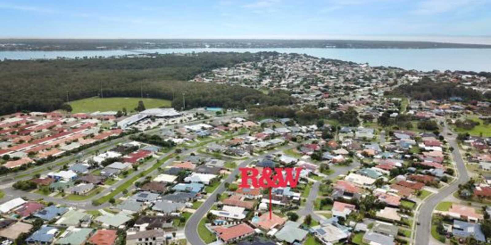 12 Queenscliff Court Sandstone Point