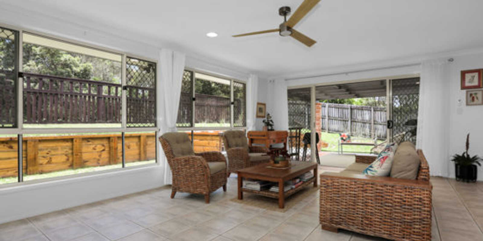 215 Endeavour Drive Banksia Beach
