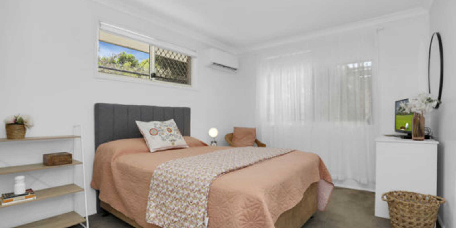 215 Endeavour Drive Banksia Beach