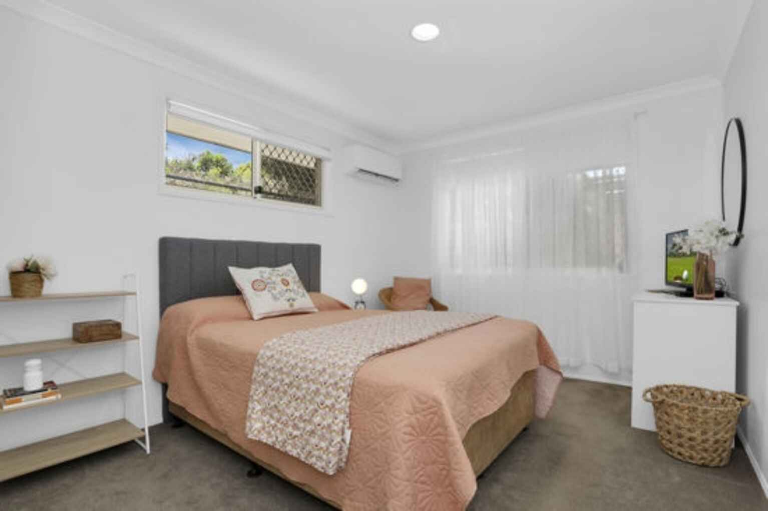 215 Endeavour Drive Banksia Beach