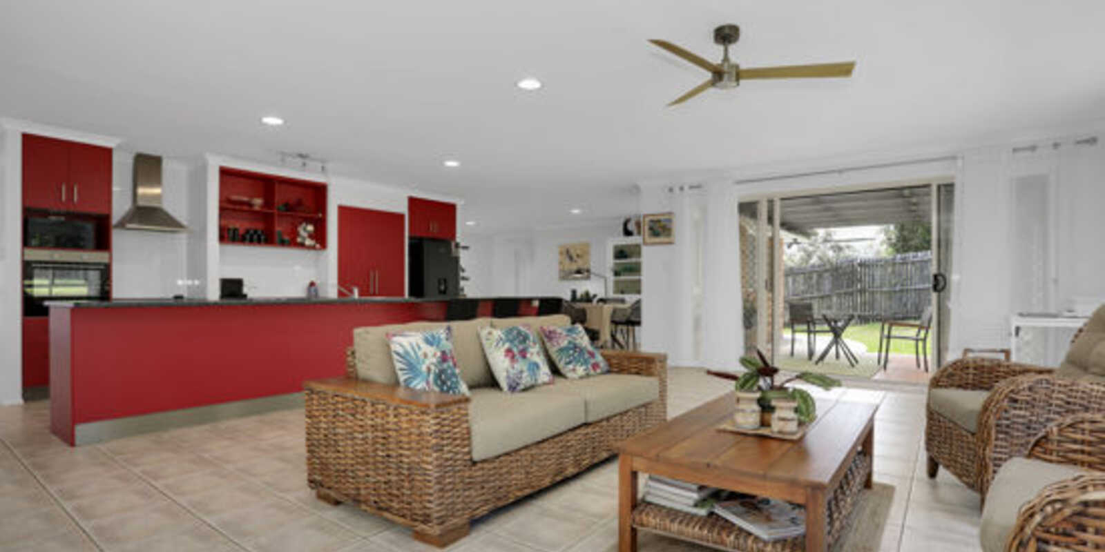 215 Endeavour Drive Banksia Beach