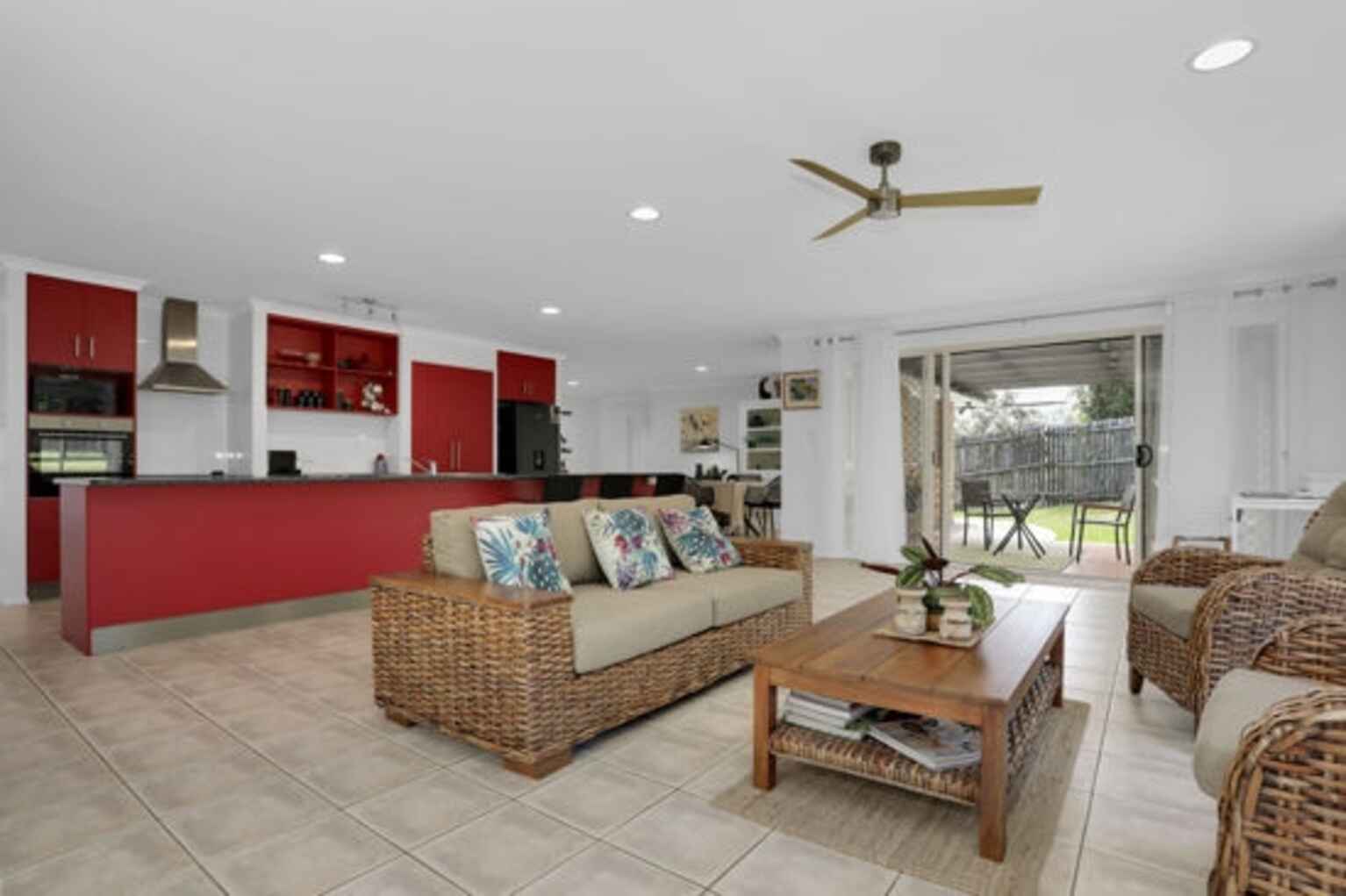 215 Endeavour Drive Banksia Beach
