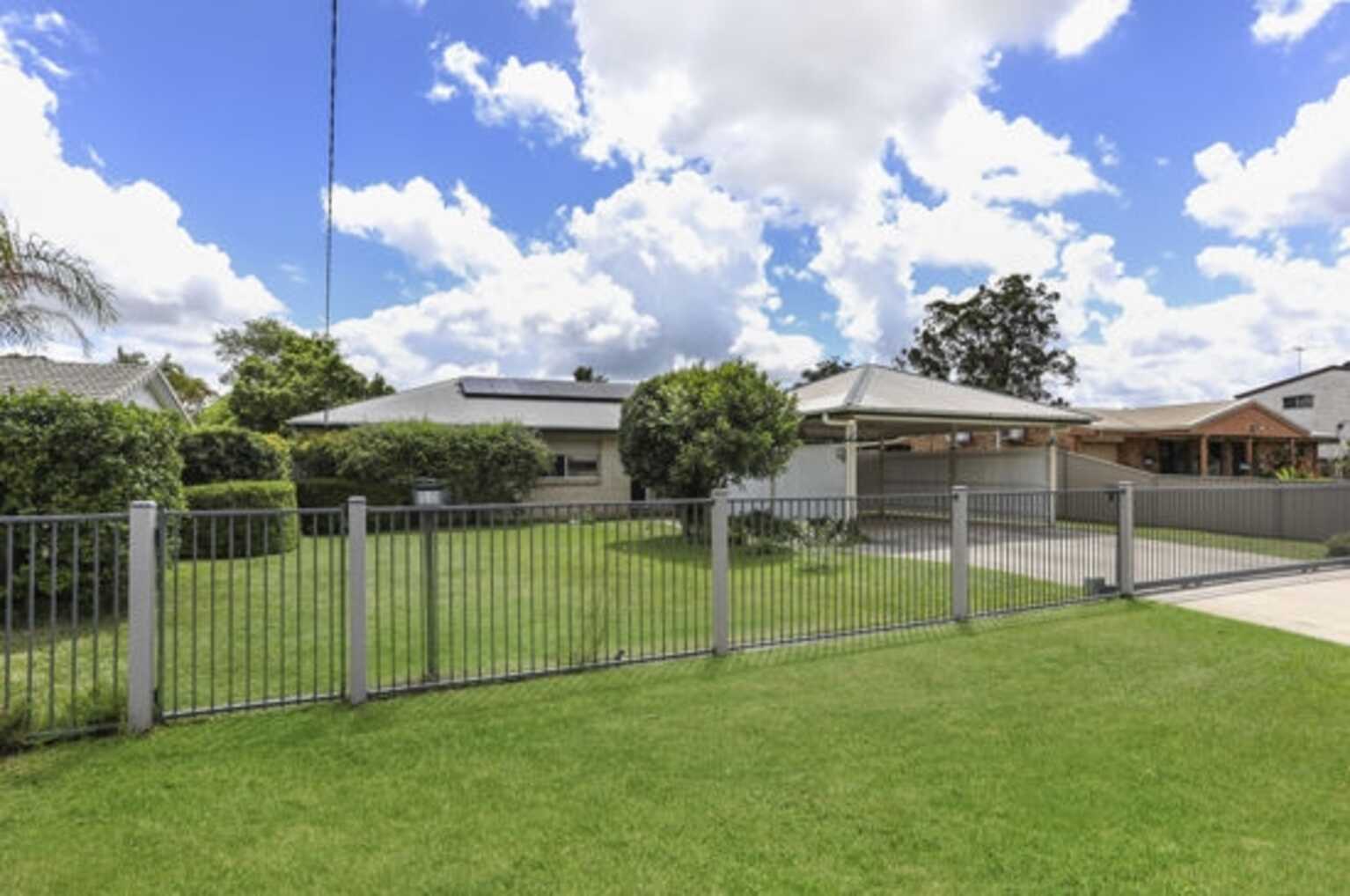 18 Sharon Court Morayfield 18 Sharon Court Morayfield