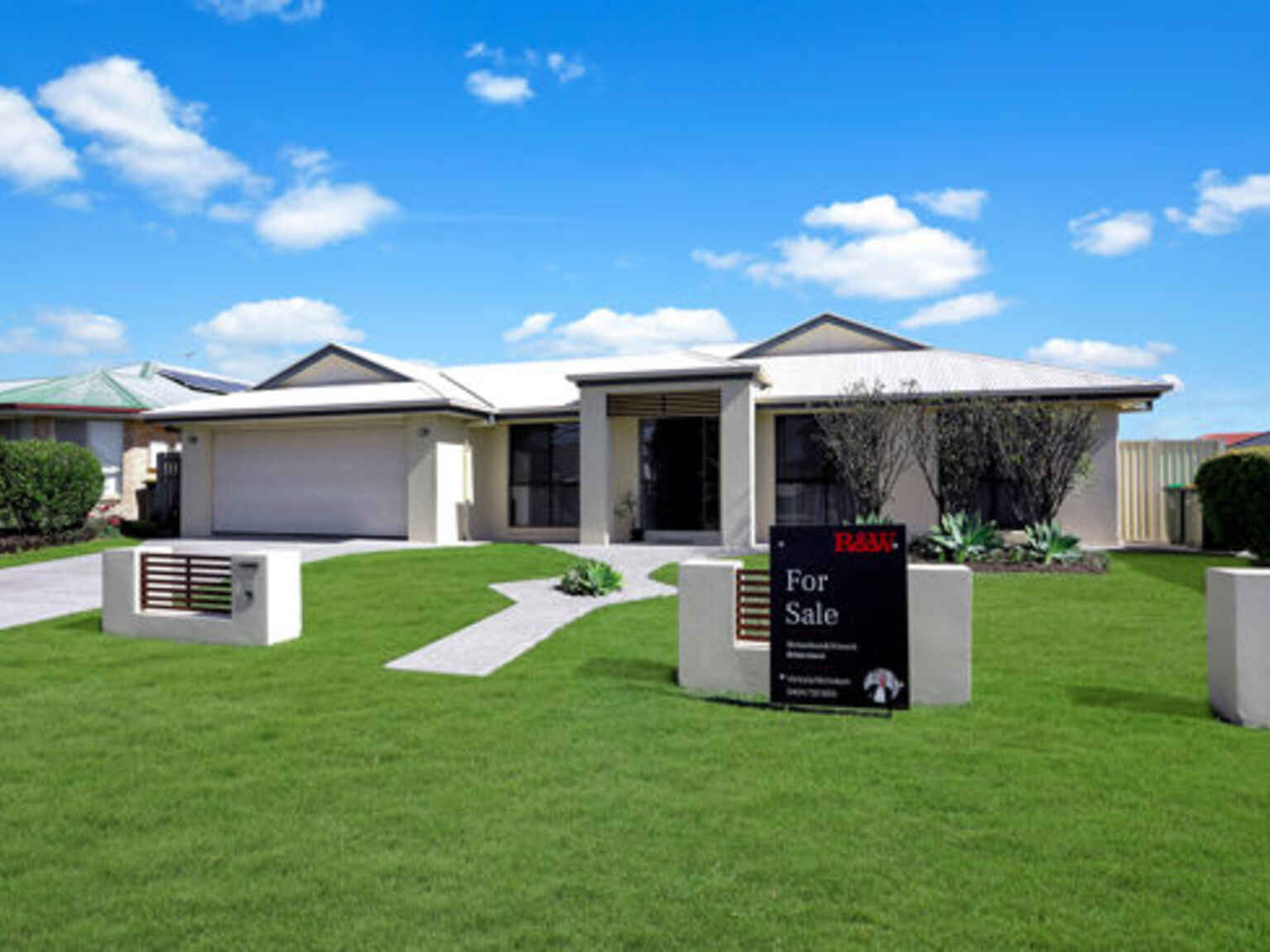 12 Avoca Esplanade Sandstone Point