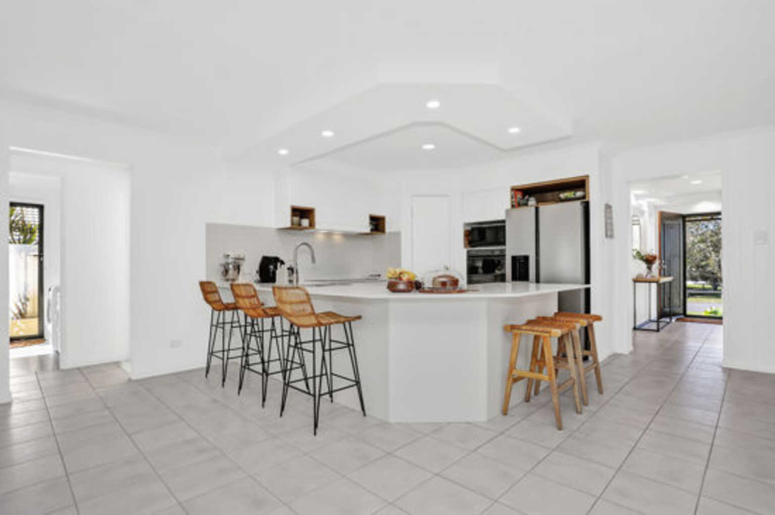 12 Avoca Esplanade Sandstone Point