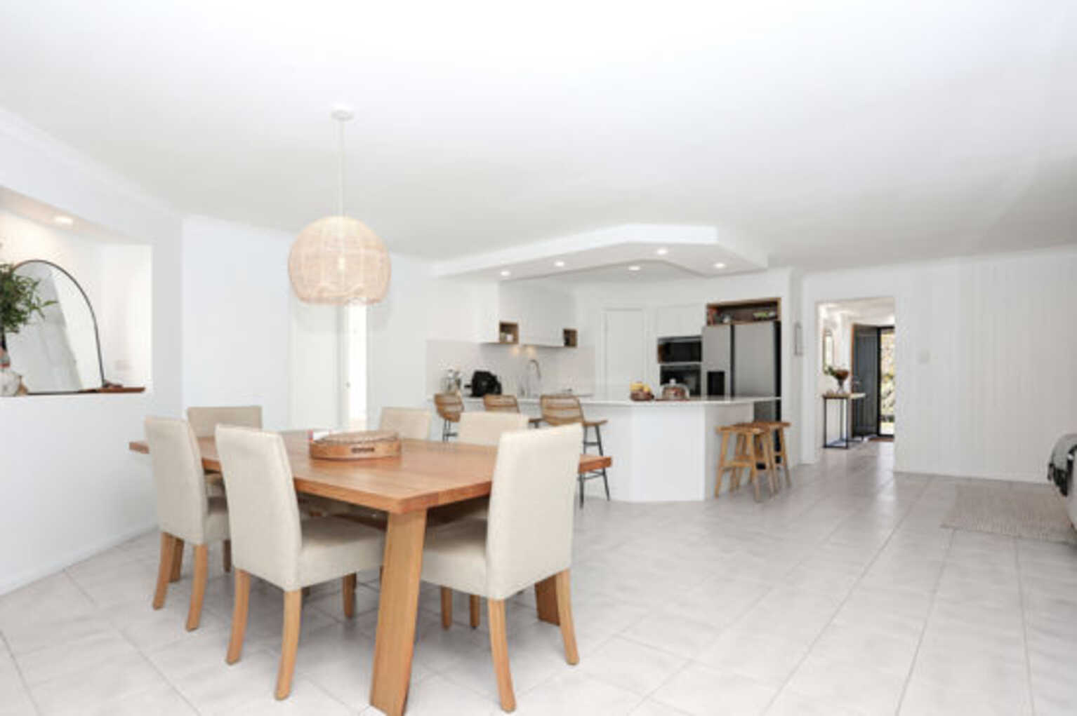 12 Avoca Esplanade Sandstone Point