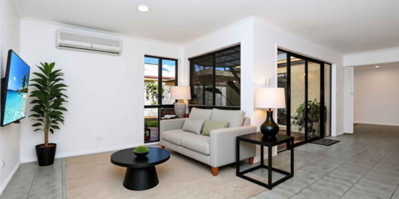 12 Avoca Esplanade Sandstone Point 12 Avoca Esplanade Sandstone Point