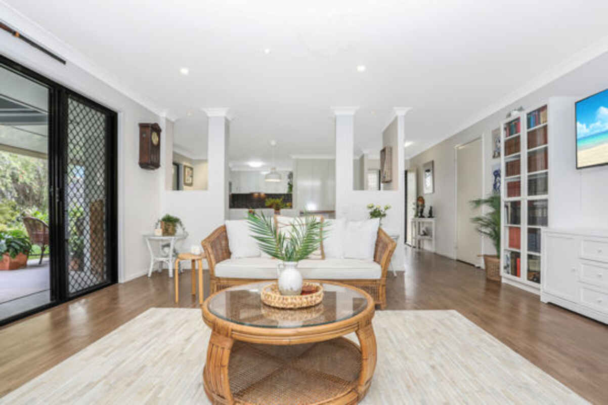 5 Sandpiper Court Sandstone Point