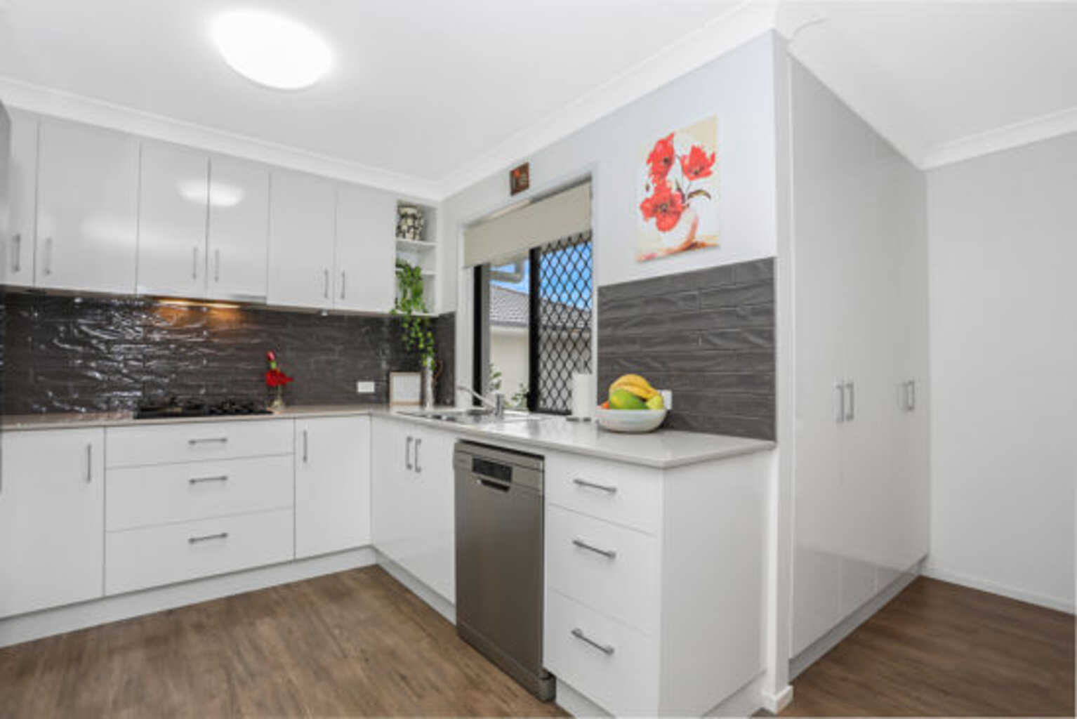 5 Sandpiper Court Sandstone Point