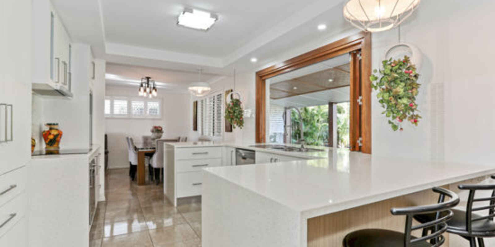 69 Solander Esplanade Banksia Beach 69 Solander Esplanade Banksia Beach