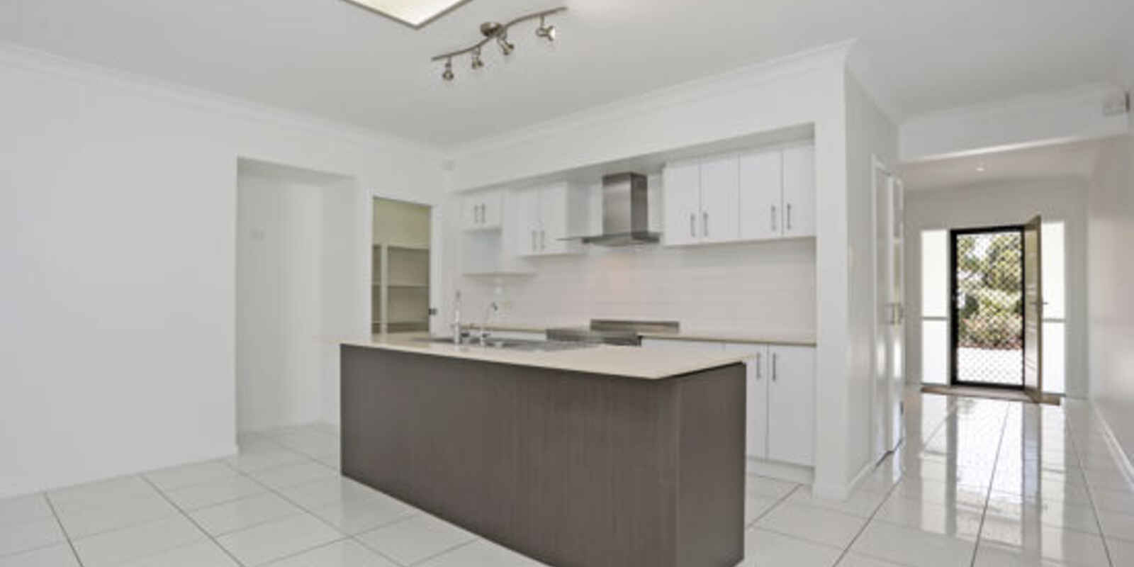 71 Freshwater Drive Banksia Beach