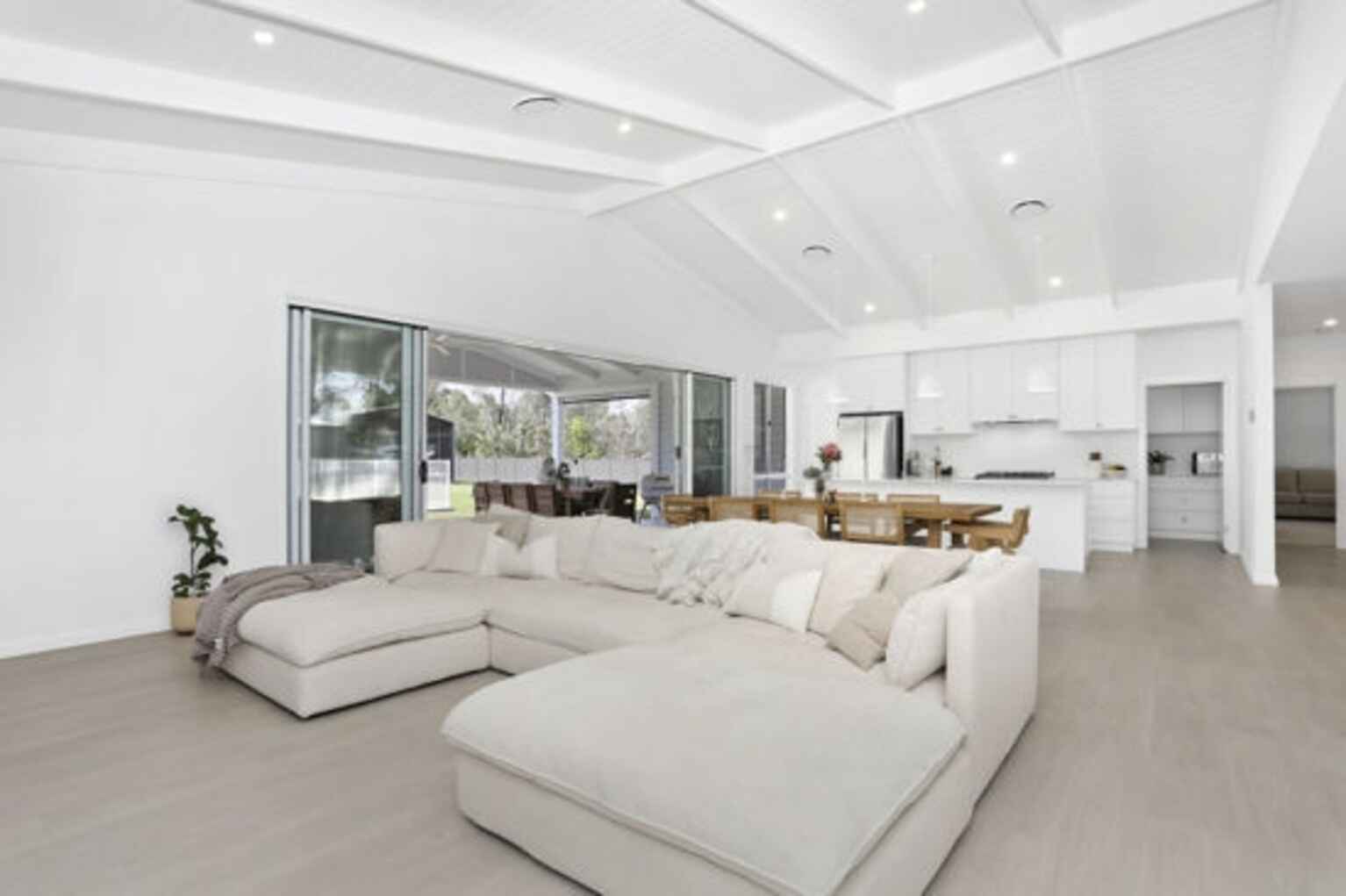 47 Hammond Road Caboolture 47 Hammond Road Caboolture