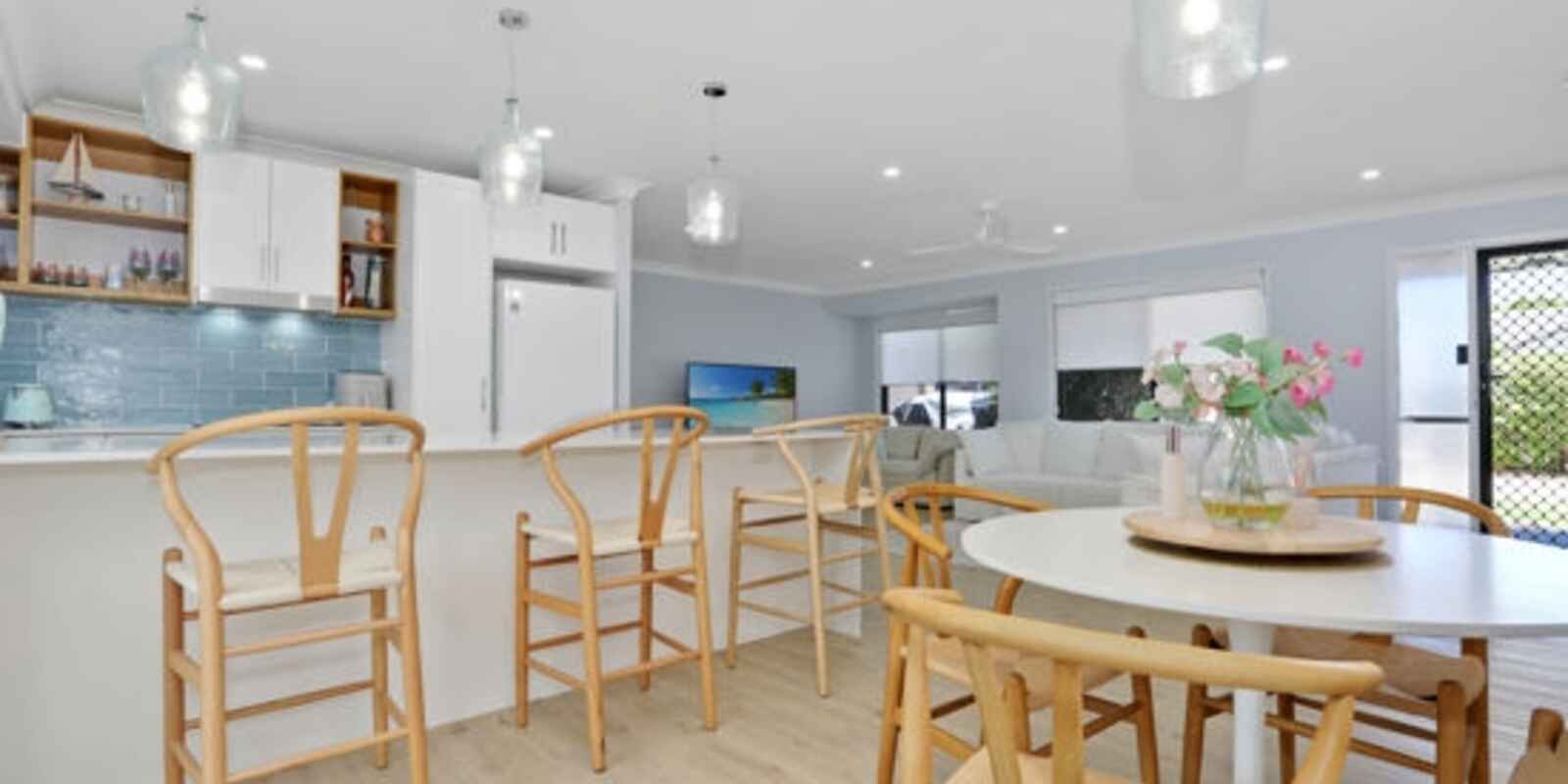 2 Seafarer Court Sandstone Point 2 Seafarer Court Sandstone Point