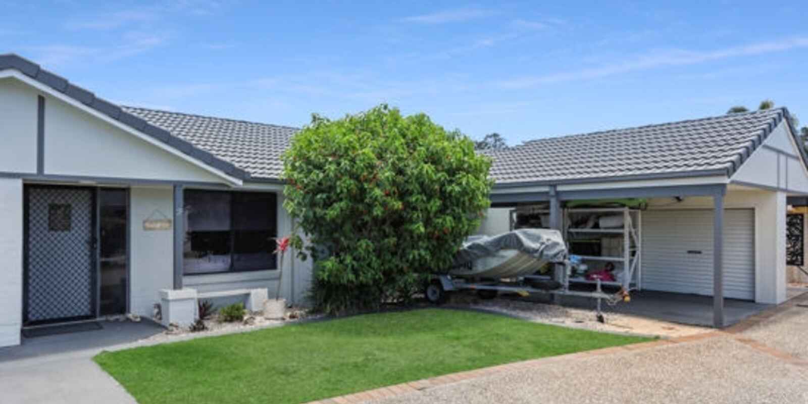 2 Seafarer Court Sandstone Point 2 Seafarer Court Sandstone Point