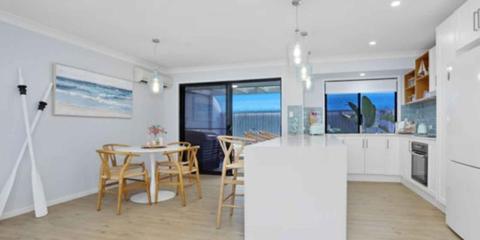 2 Seafarer Court Sandstone Point 2 Seafarer Court Sandstone Point