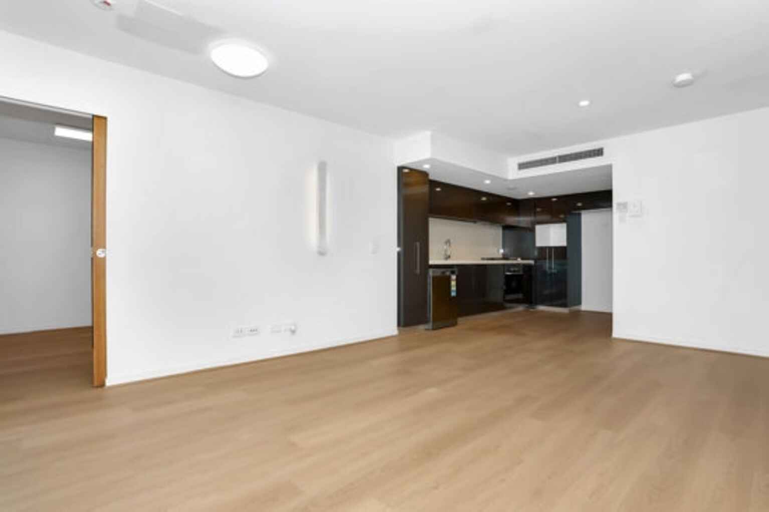 7410/55 Forbes Street West End 7410/55 Forbes Street West End