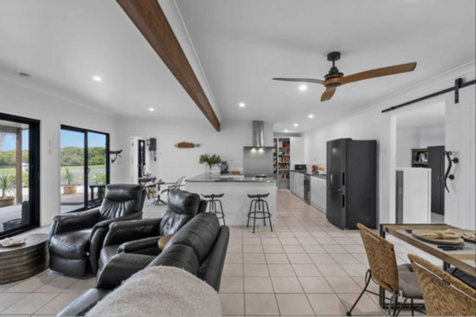 53 Esplanade Godwin Beach