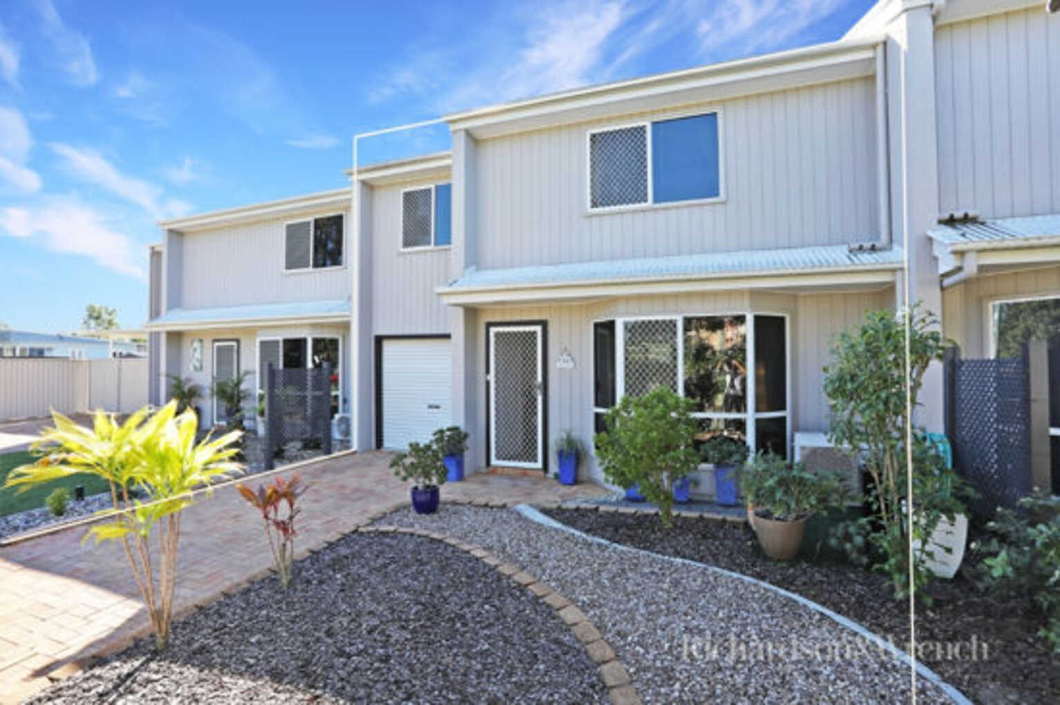 2/5 Winston Drive Bongaree