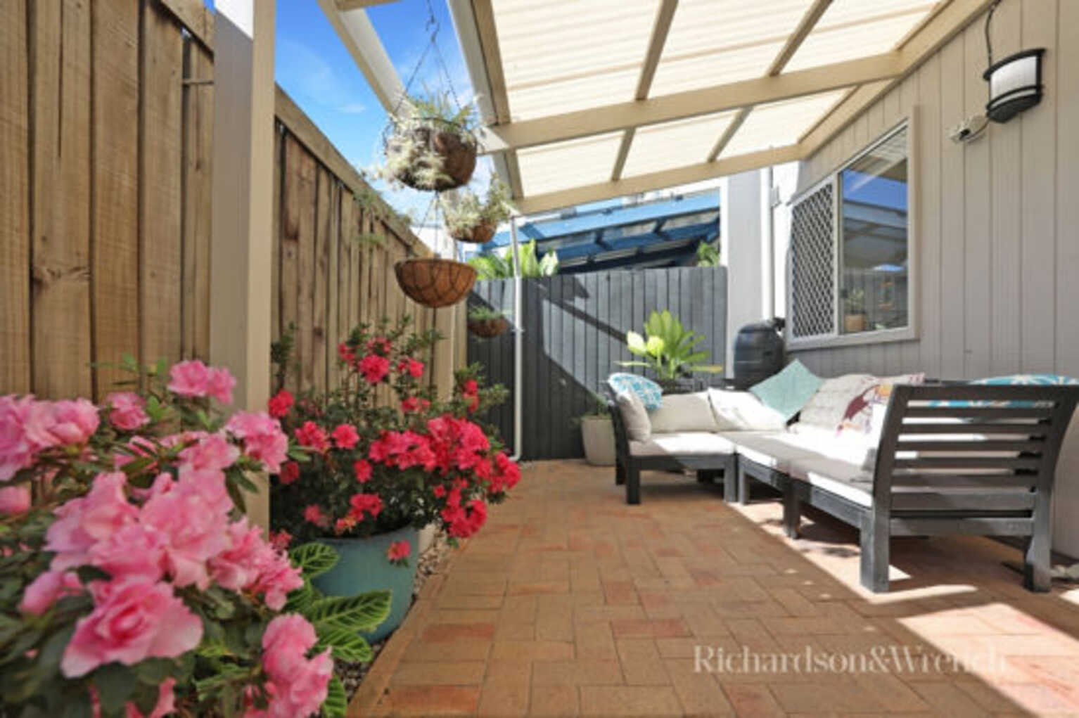 2/5 Winston Drive Bongaree