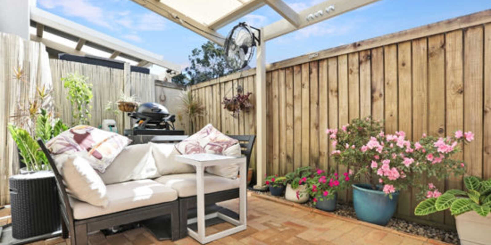 2/5 Winston Drive Bongaree