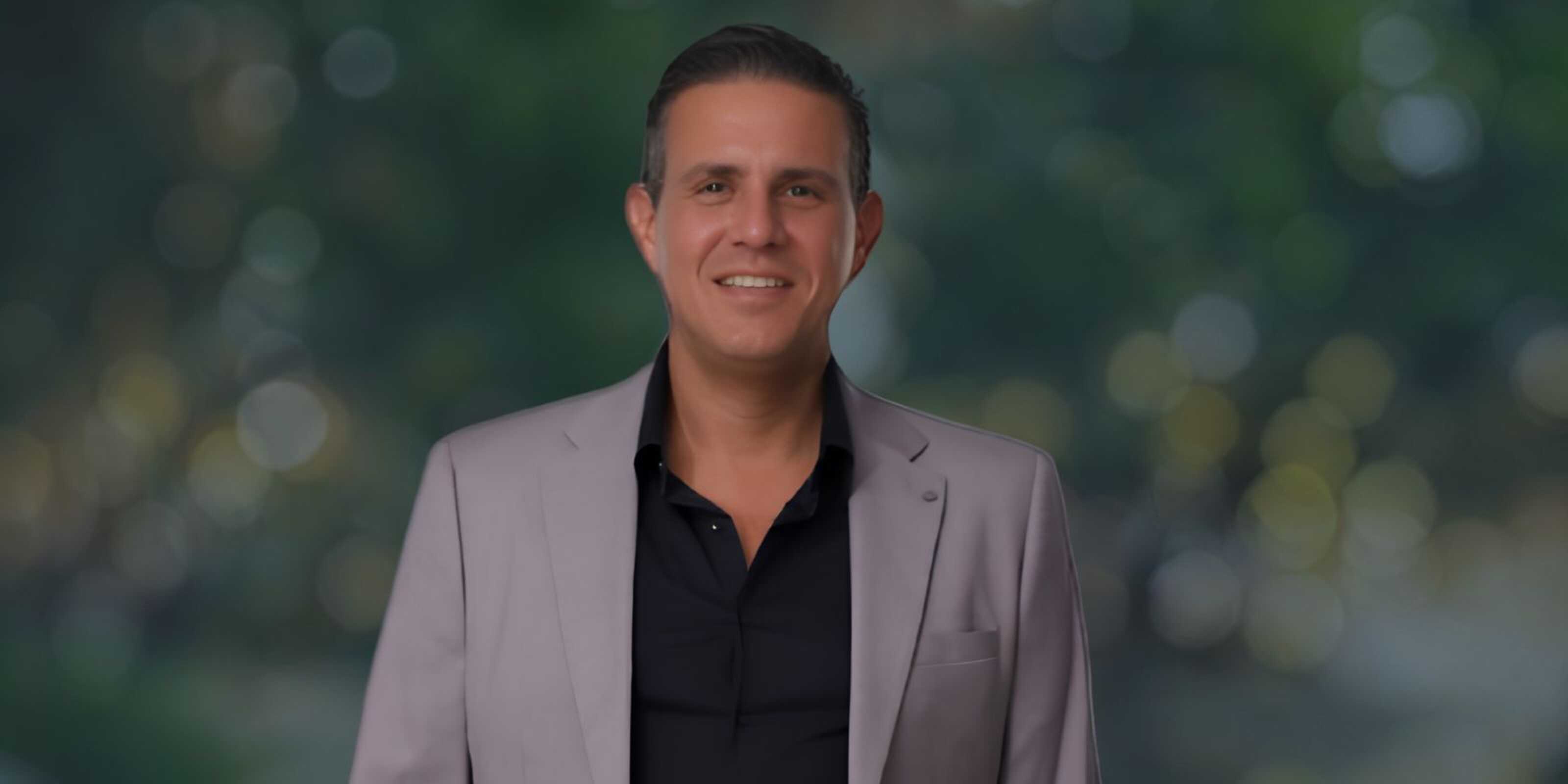 Tarek  Noble