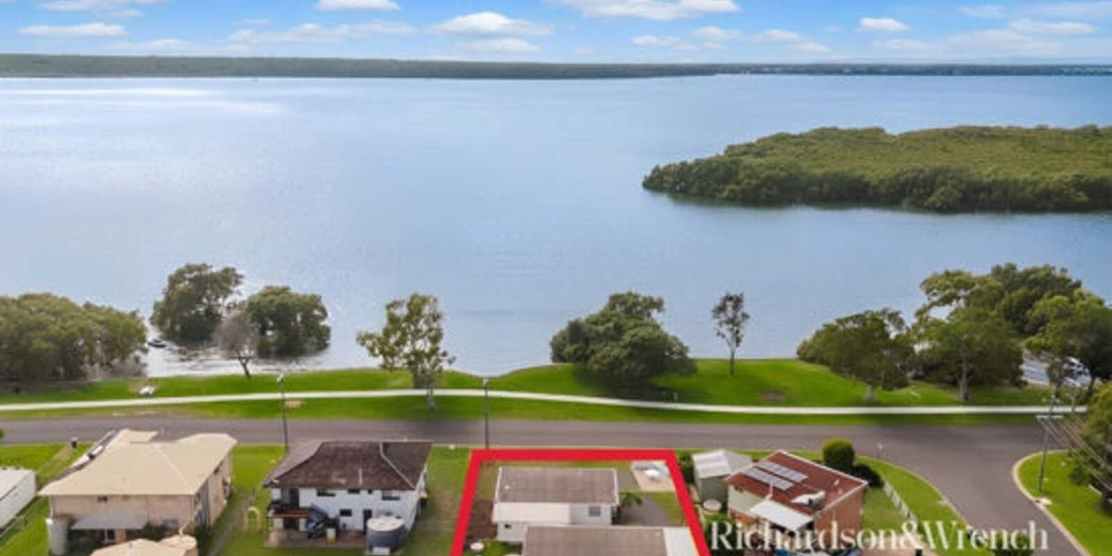 85 Esplanade Toorbul