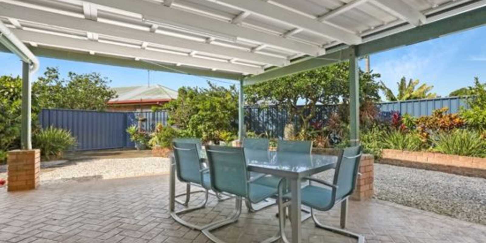 28 Oleander Drive Bongaree 28 Oleander Drive Bongaree
