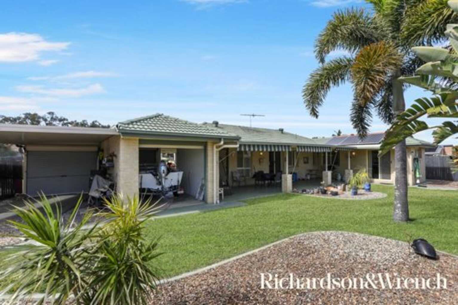 17 Anchor Court Banksia Beach